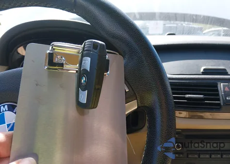 2014 BMW X1 Sdrive28I from USA, damaged, VIN WBAVM1C52EVW49278